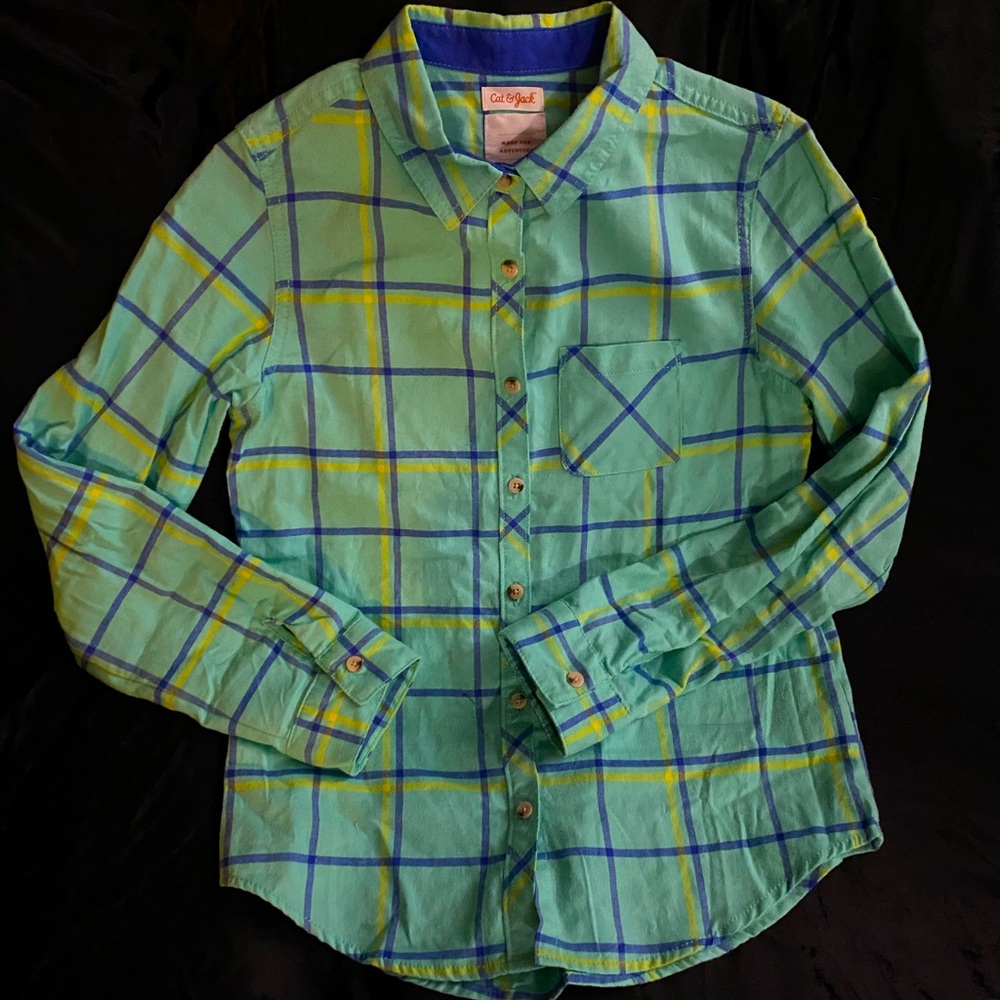Girl’s plaid button down shirt